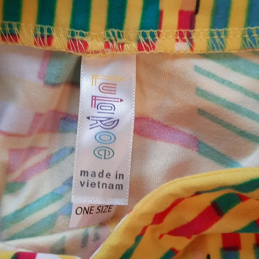 Nwot LuLaRoe Leggings one size - Picture 2 of 4